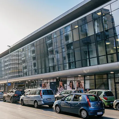 Casa Levante - * בארי